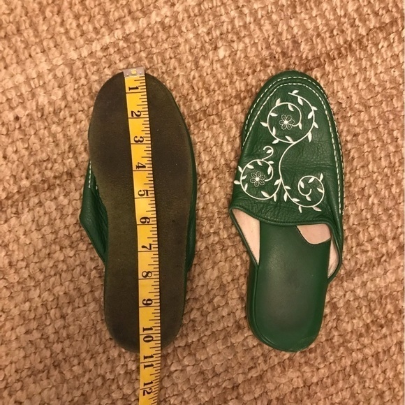Vintage slippers sliders with leather carrying case. Kelly green. Size L (US 8). - Picture 6 of 6